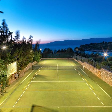Villa Aria - Luxury Beachfront Villa With Pool And Tennis Court Koilás Exteriör bild